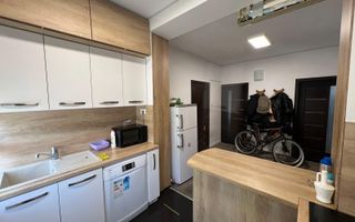 Apartament cu 4 camere | Zona Centrala | General Magheru | Oradea - Poză 15