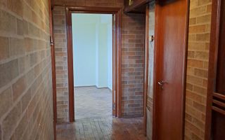 Vand apartament 4 camere - Poză 3