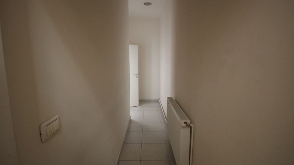 Spațiu comercial de 92mp în zona Ultracentral - Poză 7