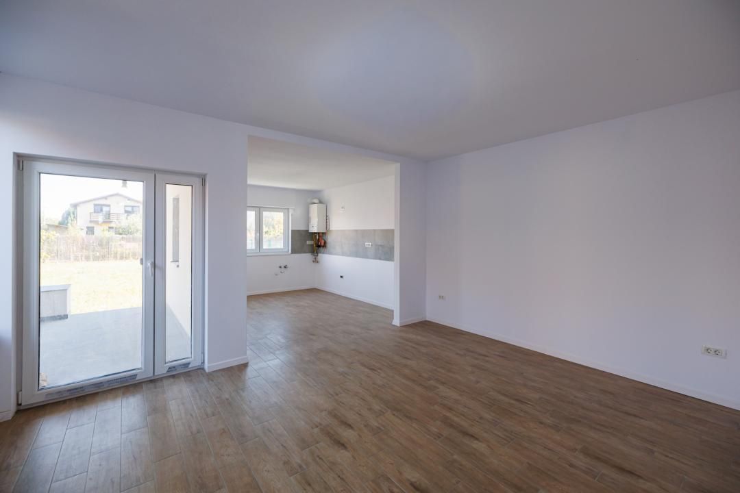 Duplex P+E în Moșnița Nouă, 3 dormitoare, 3 bai, teren 403 mp. Comision 0% - Poză 6