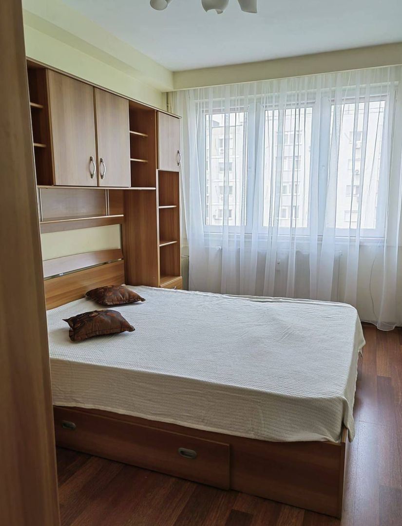 Inchiriere apartament 2 camere Dristor metrou - Poză 5