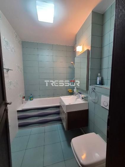 Apartament 4 camere, renovat integral, Tomis Nord – disponibil imediat - Poză 9