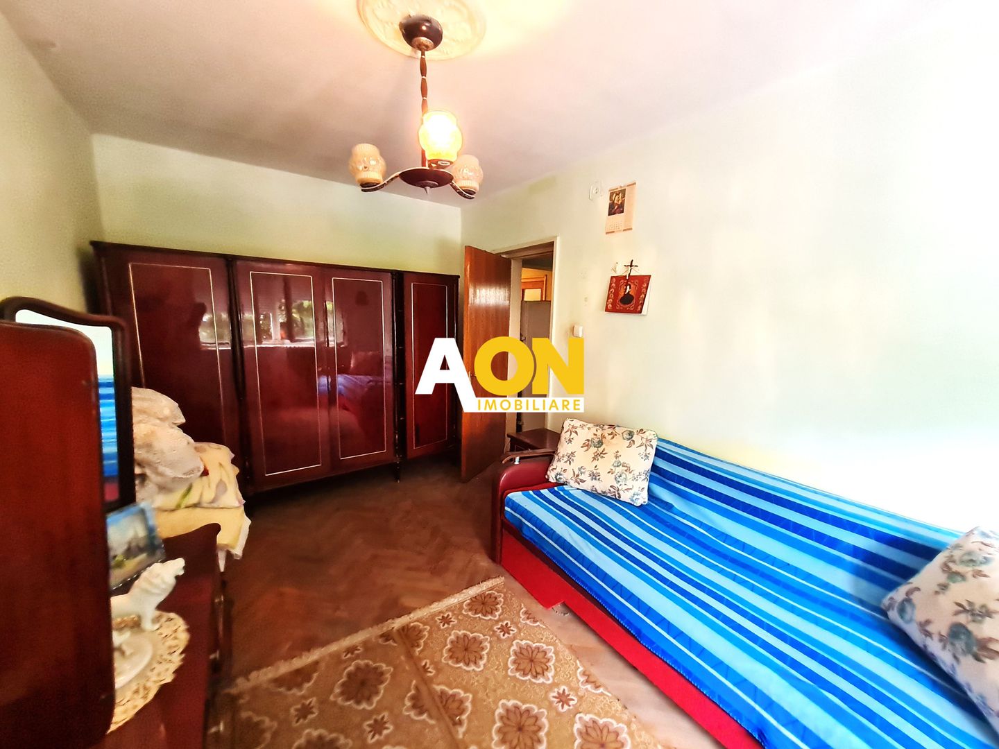 Apartament 3 Camere, Et. 1,Decomandat, 70 mp,Zona Cetate Closca - Poză 4