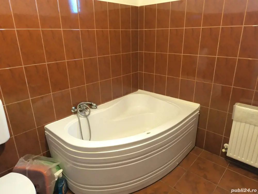 Vanzare apartament 2 camere central - Poză 5