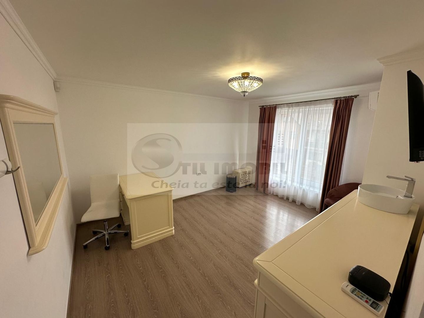 Casa Valea Lupului, 112 mp, curte 336 mp, AC, alarmă, 240.000 € - Poză 6