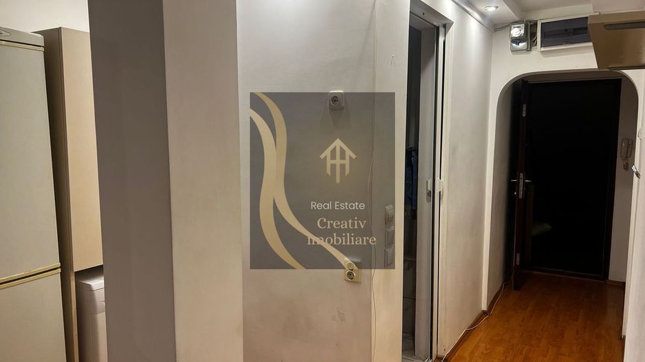 Apartament 2 camere Titan, balcon și lift - Poză 4