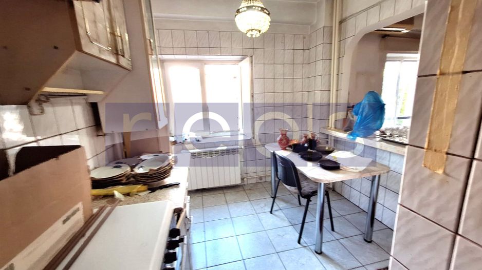 220000 EURO | APARTAMENT 3 CAMERE NATIUNILE UNITE | BLOC 1988 - Poză 13