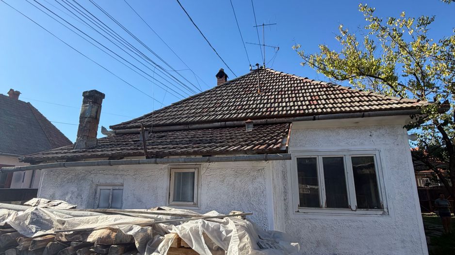 TRADITIE SI FARMEC TRANSILVANEAN-casa tradițională secuiască /COVASNA - Poză 3