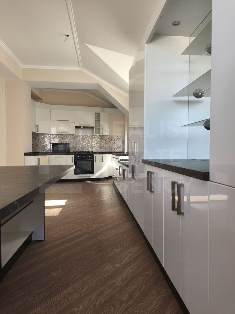 Vânzare, apartament, 3 camere, str. Libertății, Bălți - Poză 3