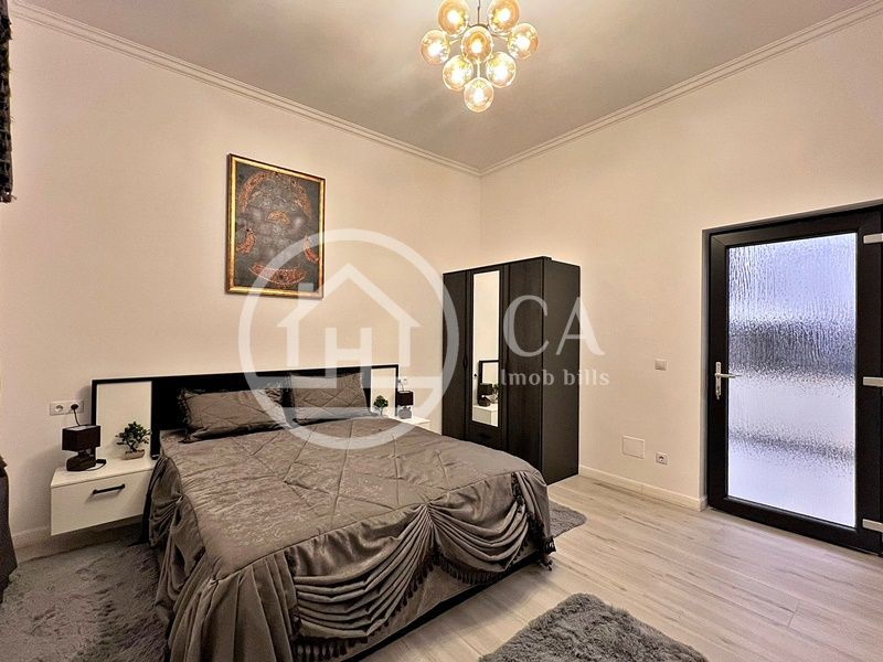 Apartament de vânzare cu 3 camere în zona centrală, Oradea - Poză 4