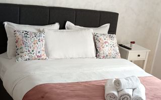 Apartament de închiriat, zonă centrală - Poză 2