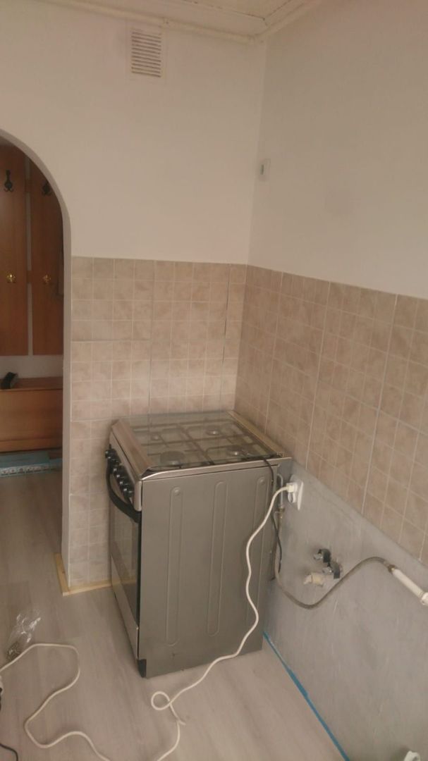 ageuropa.ro vinde ap 3 cam 49mp cu BALCON la etajul 3 în Micro 15. - Poză 7