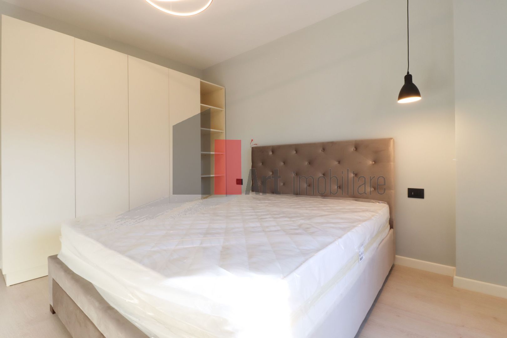 Apartamentul "XENTE",langa Casa Poporului, intri si te indragosteti pe loc de el - Poză 13