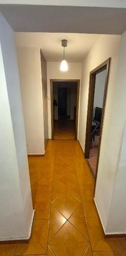 Vanzare apartament 3 camere, 2 bai, bloc 1984 - Titan, școala Mexic - Poză 2