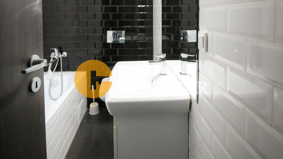 3 camere Decomandat, 75mp, Zona Copou - Iasi - Poză 8