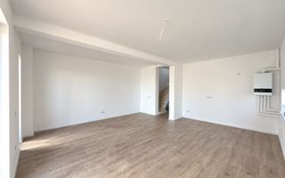 COMISION 0! Duplex finalizat cu 5 camere si 3 bai. Panouri solare. - Poză 3