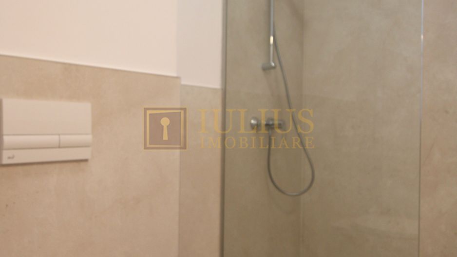 2 camere + curte + parcare, centrala proprie, Lipovei - Poză 15