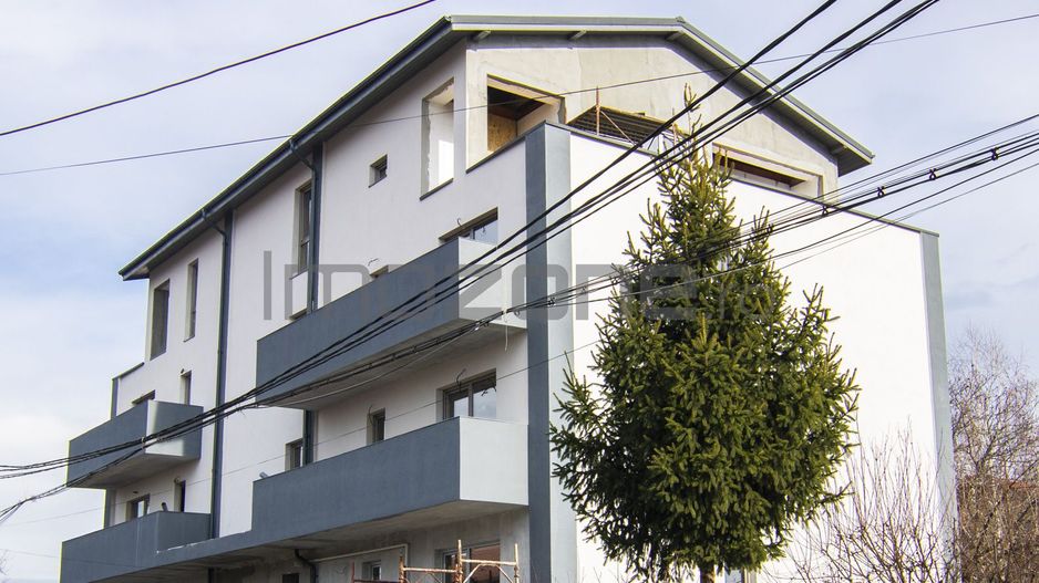 Apartament 2 Camere/ Decomandat/ Bucatarie Inchisa/ Centrala/ Finisat/ NOU - Poză 1