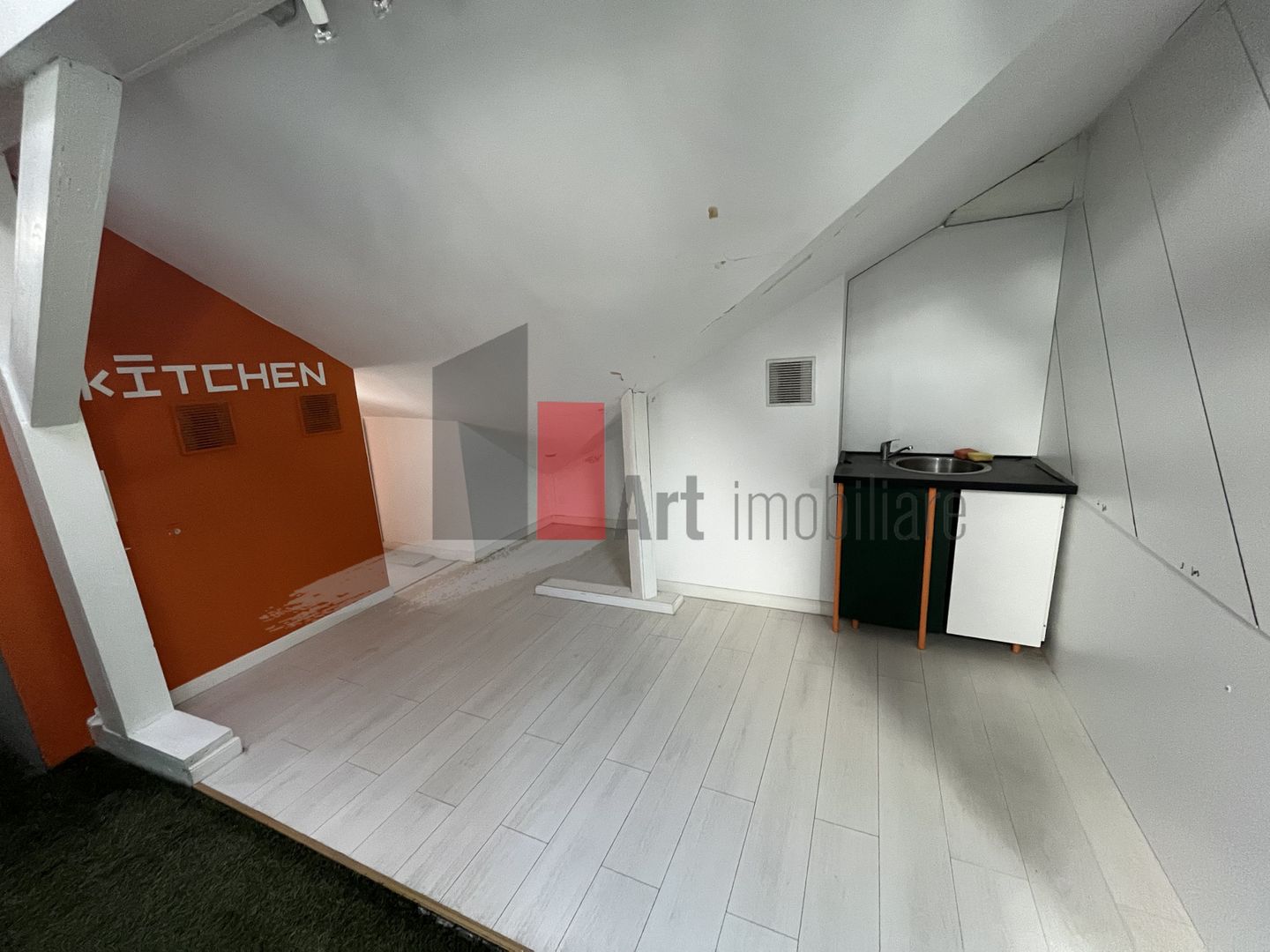 “Macca - Villacrosse Loft” , mansarda ideală în inima Bucureștiului - Poză 9