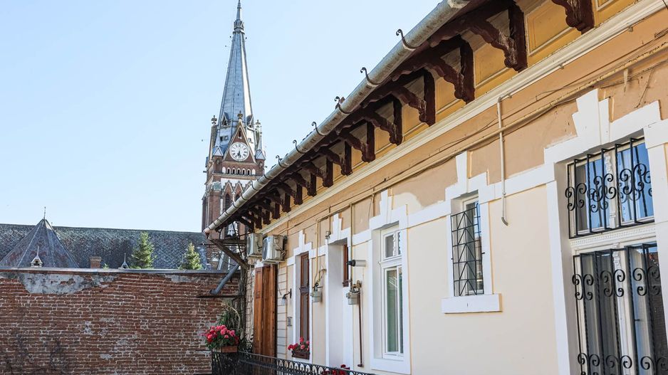 Apartament 2 camere ultracentral, Revoluției, ideal birou - Poză 2