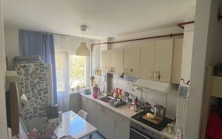 Vanzare Apartamnet 2 camere - Poză 6