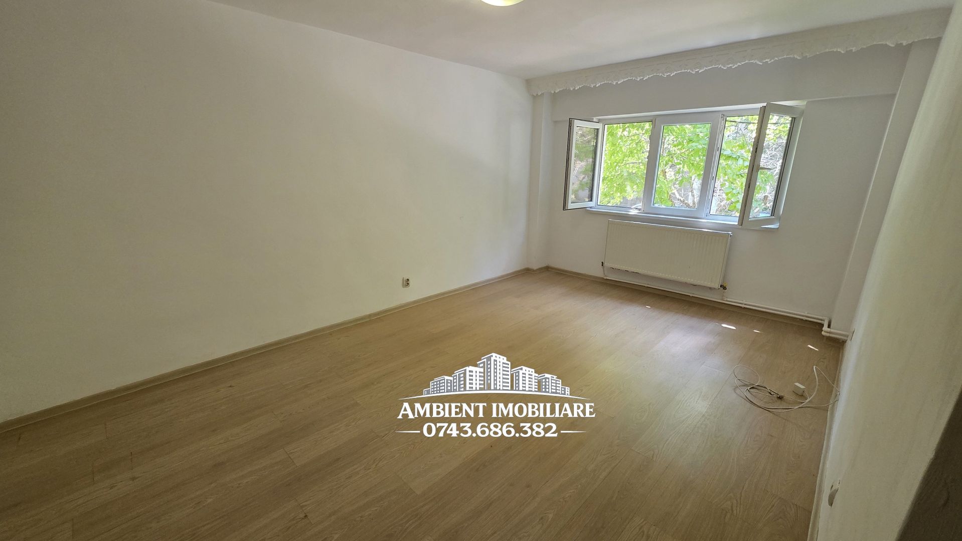 Apartament cu 2 camere, acces direct din calea de acces, zona CRUCEA GĂRII; - Poză 4