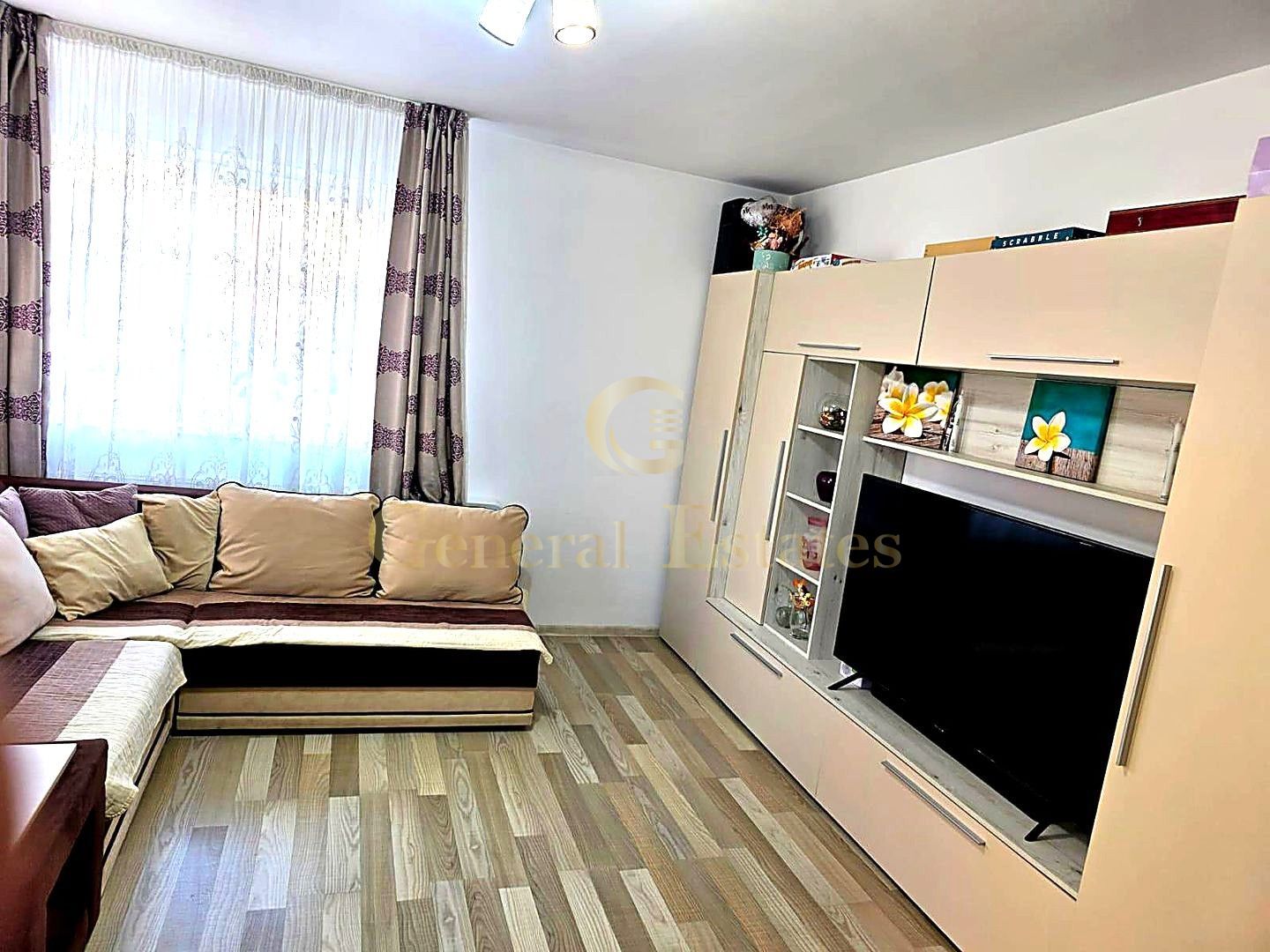 Apartament 2 camere decomandat - Poză 2