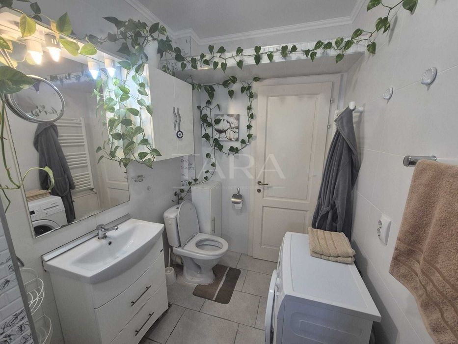 2 camere decomandate, 2 balcoane, parcare CF inclusă, Floresti. - Poză 5