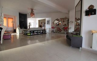 Vilă transformata în cămin pretabilă investiție - Poză 10