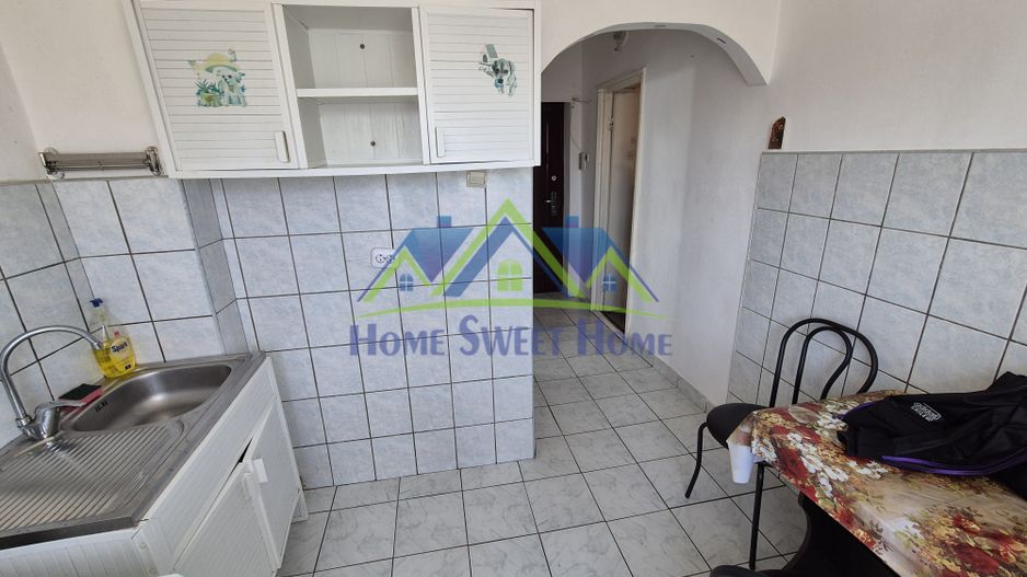 Inchiriez Gars., zona Profi(langa K3), in B1, et 3, balcon, din 3 Oct. - Poză 3