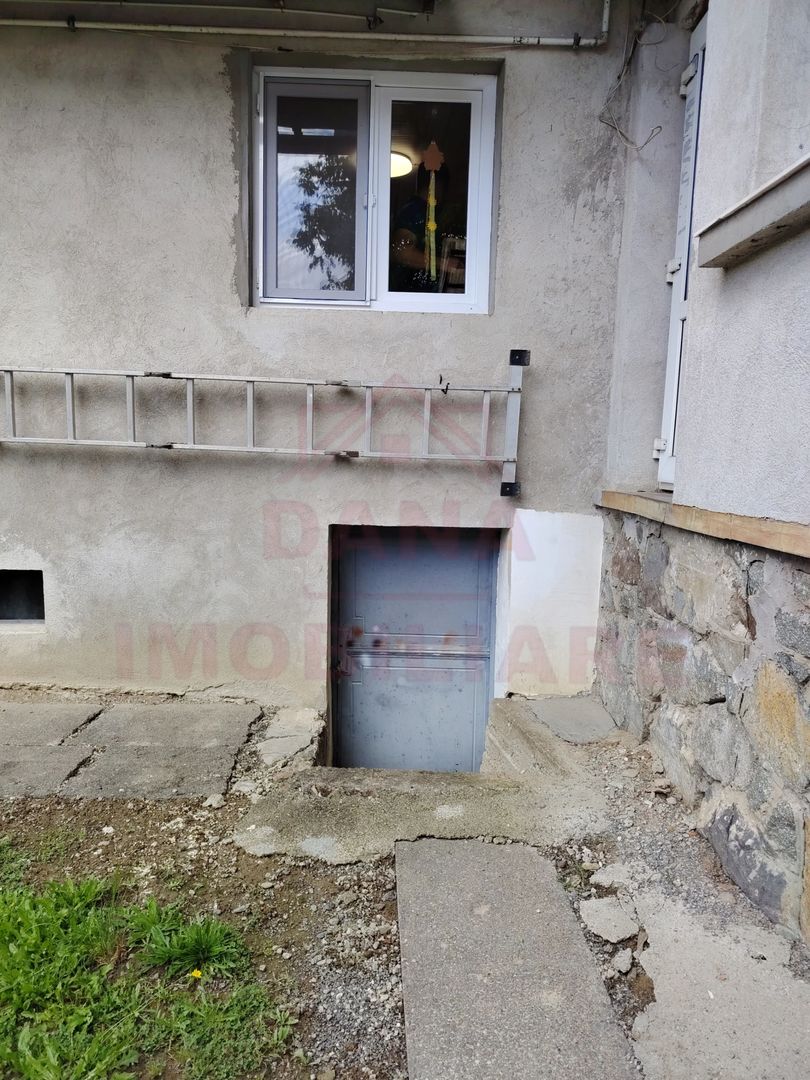 CASĂ DE VÂNZARE 5 CAMERE ÎN OȚELU-ROȘU, \JUD. CS - Poză 21