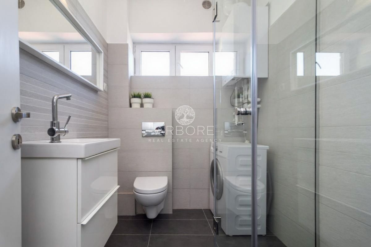 Ultracentral 4-Room Apartment | Ideal for 3 Students | Bucharest - Poză 8