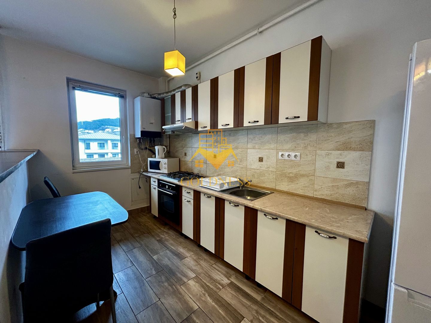 2 camere open space, Parcare, Zona Sub Cetate, Mega Image, Floresti - Poză 7