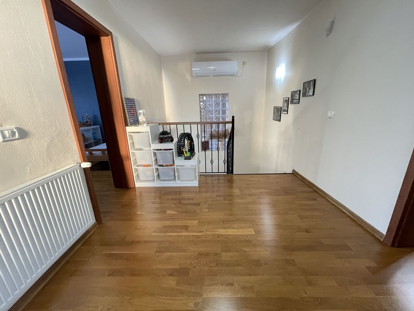 Casa moderna, frumos amenajata in zona Bogdanestilor - Poză 29