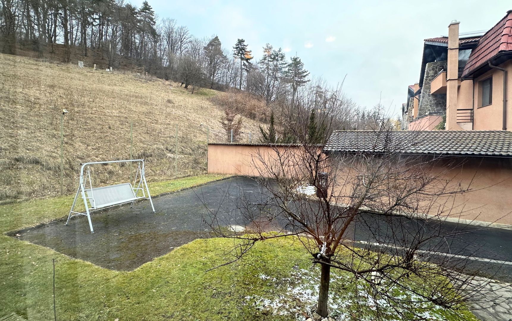 Închiriere casa duplex primitor creat pentru confort liniște și momente frumoase - Poză 8