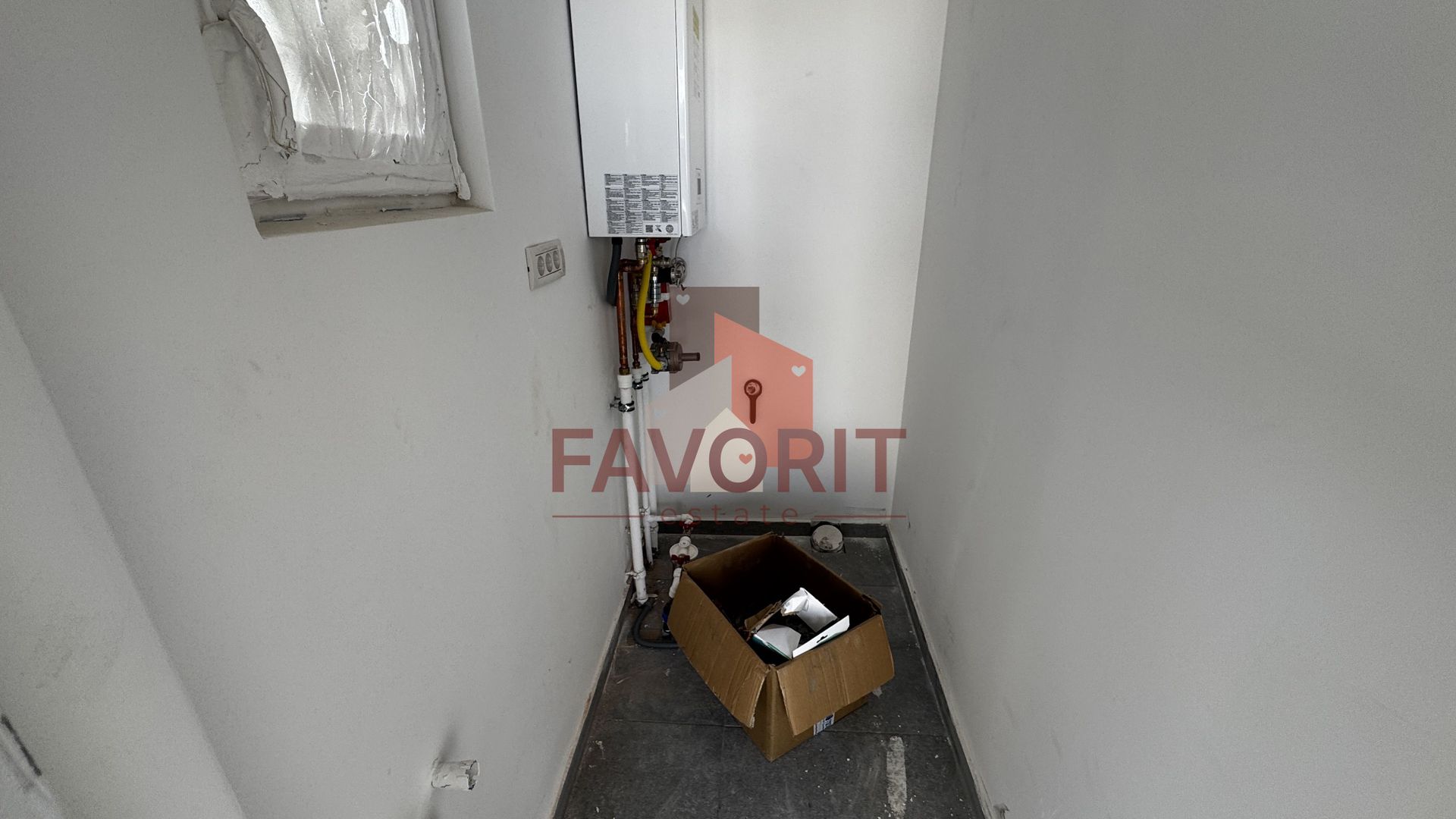 Duplex pe Parter | 2 bai | Teren generos | Toate utilitatile - Poză 10