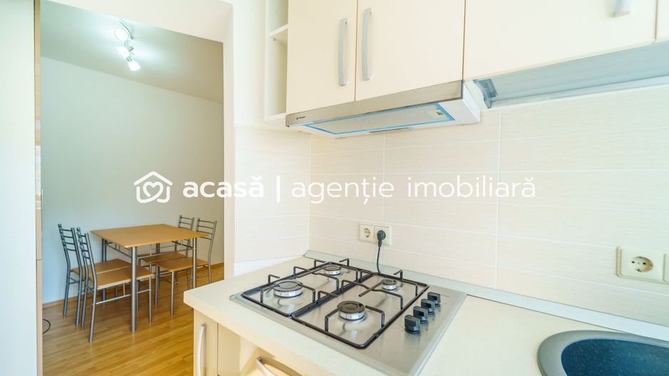 Apartament la casă zona Uta - Poză 1