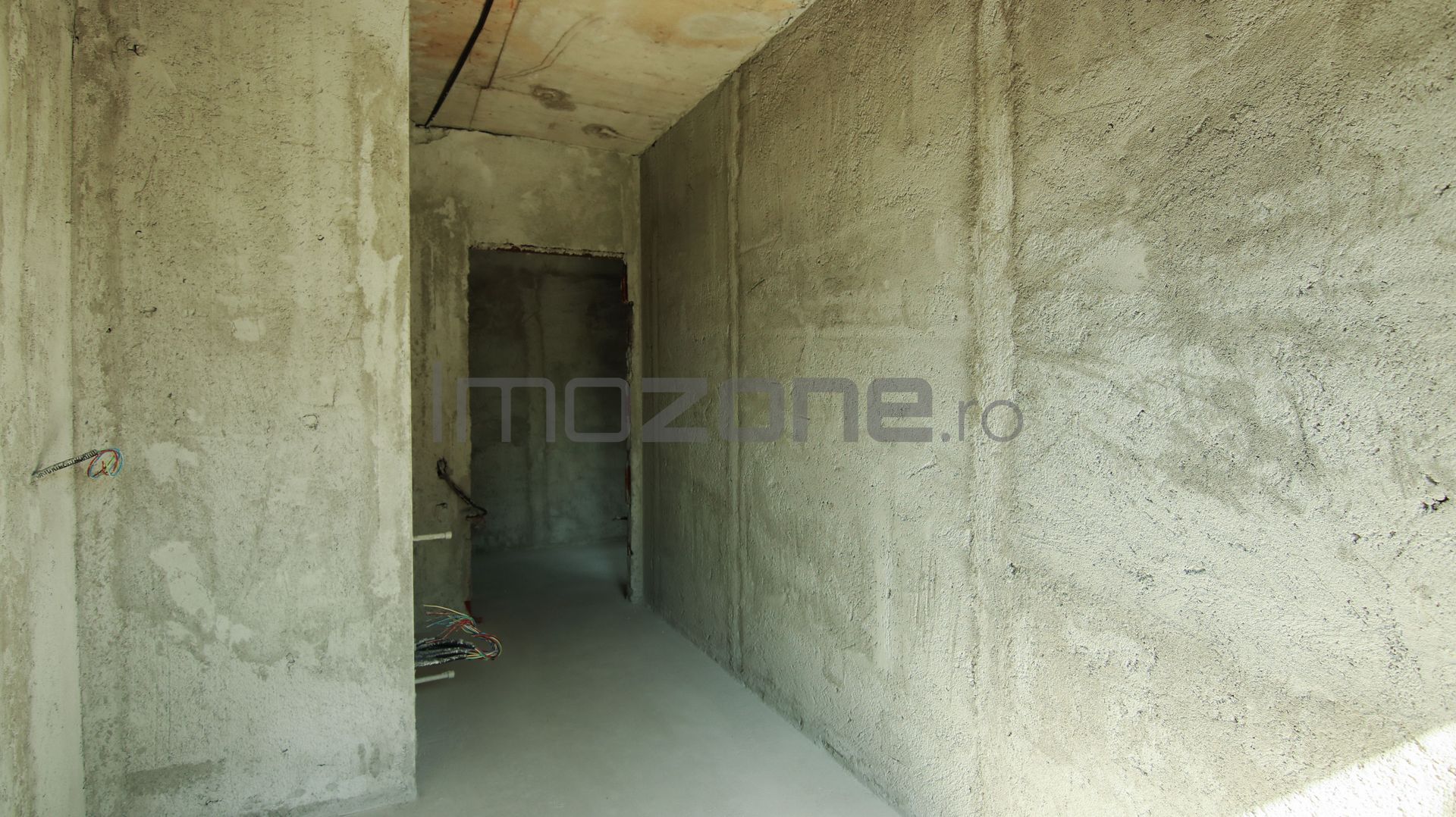 The Building 67 - Liniei 20 - Poză 22