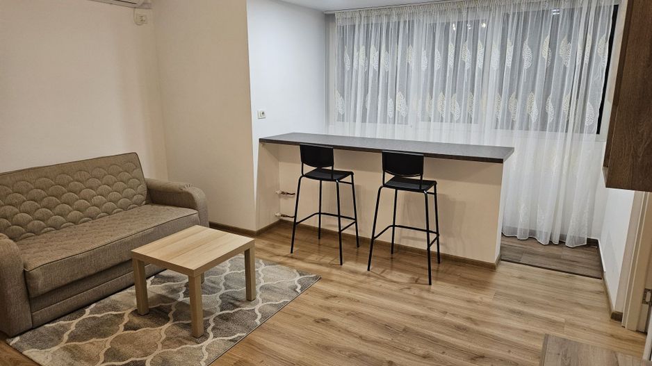 De inchiriat apartament cu 2 camere , Eroii Revolutiei - Poză 1