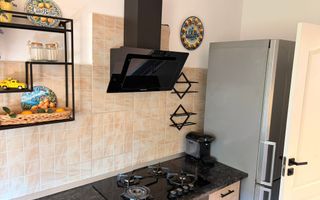De inchiriat apartament cu 2 camere zona centrala - Poză 17