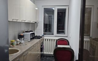 Apartament 2 camere Bloc 4 etaje Aleea Poiana Mare - Poză 5