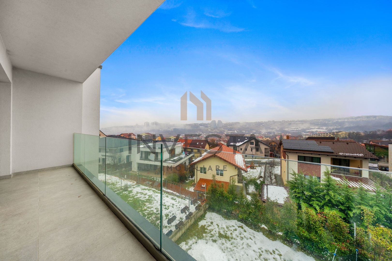 Duplex ultrafinisat | 4 camere | Gradina proprie | Vedere superba | - Poză 18