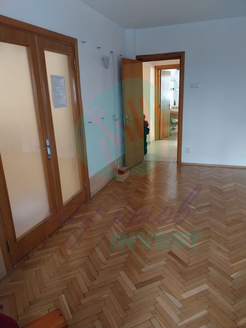 4 camere Decebal – Piața Muncii | Parter ideal firmă | 97 mp - Poză 2