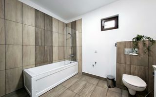 Vilă Individuală cu o curte generoasa zona Aparatorii Patriei - Poză 20