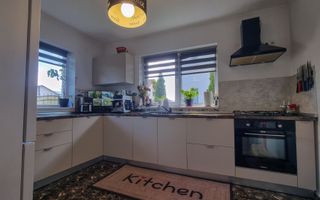 Duplex spațios cu grădină amenajată – Cartier Izvor, Brașov - Poză 4