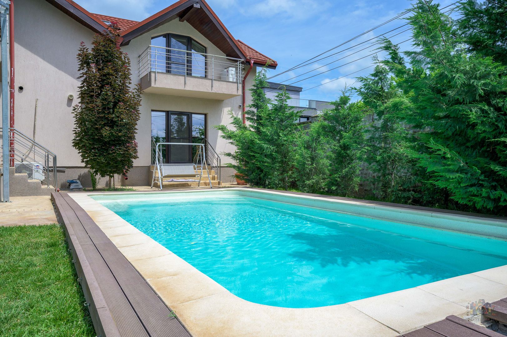 Vila cu design spectaculos, tehnologie smart & lifestyle complet - Poză 4