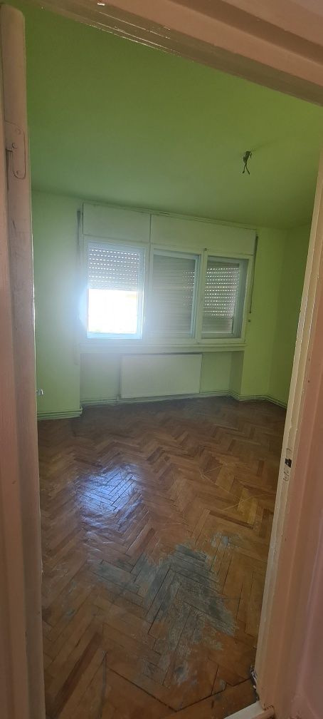 BRASADAS vinde ap 3 cam etaj 4/4 Micro 16. - Poză 6