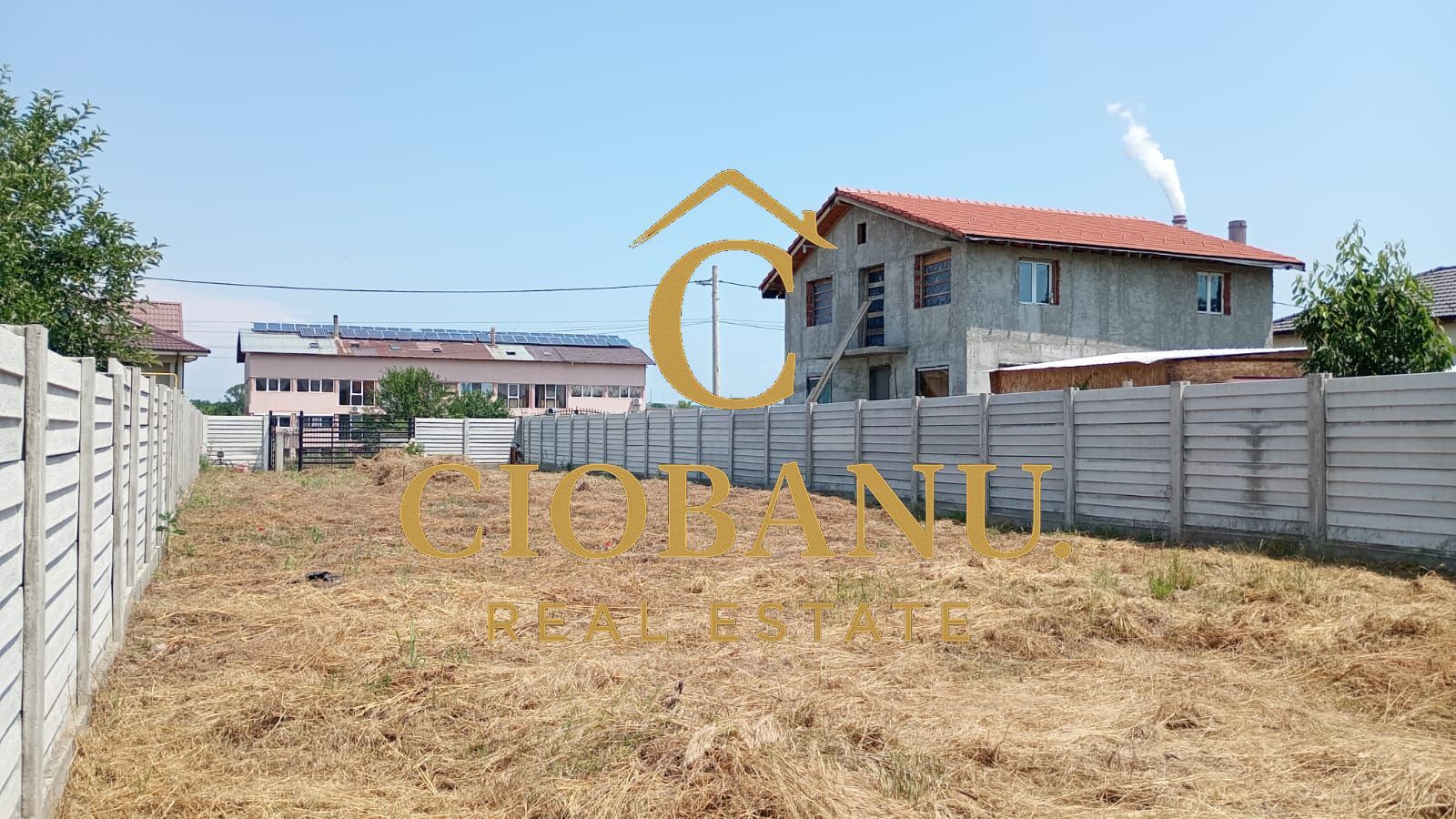 Teren intravilan imprejmuit cu gard de beton de vanzare - Poză 8