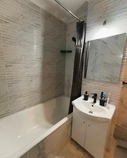 BRASADAS vinde ap 3 cam etaj 3/4 în Micro 17. - Poză 11