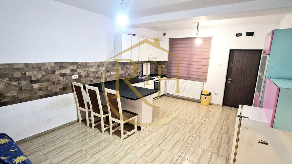 Inchiriez apartament cu 2 camere in bloc nou la 5 minute de Shopping City - Poză 1